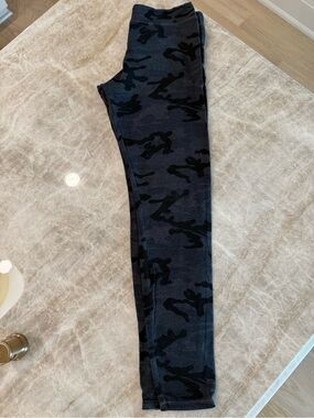 Sundry Gray Lounge Leggings